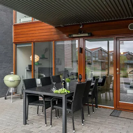 Allyson - 450m From The Sea By Interhome 아파트 *