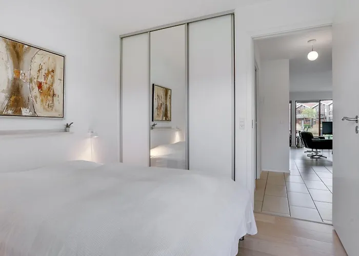 Allyson - 450m From The Sea By Interhome